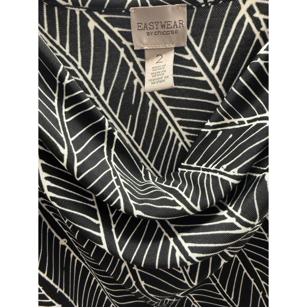 Chico's Easywear Black White Geometric Cowl Neck Sleeveless Top Size 2 Large 12 - Picture 7 of 7